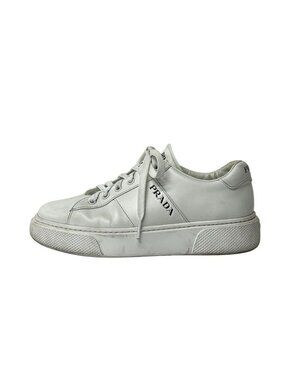 Prada Sneakers 37.5 White Leather